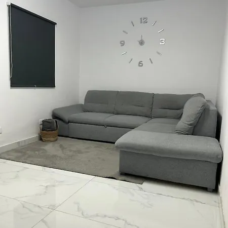 Apartment Enzo *